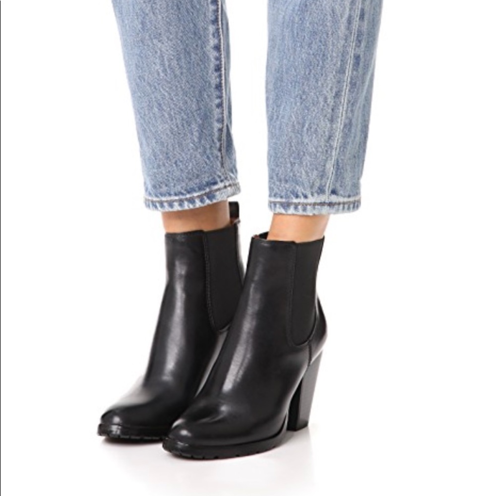 Frye black leather heeled Chelsea boots - Tate